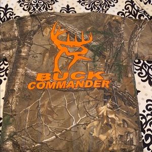 Buck commander t-shirt
